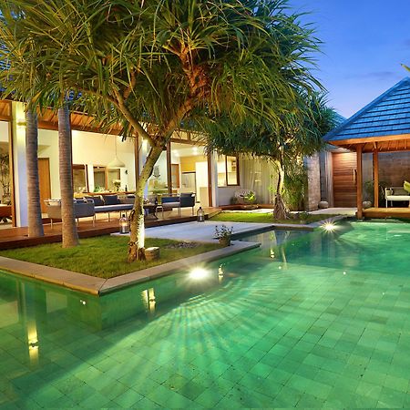 Villa Odyssey Семиньяк Экстерьер фото